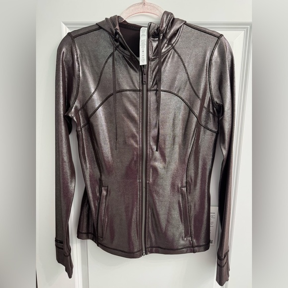 Lululemon Platinum Fitted Zip-Up Jacket with Hood NWT - Picture 5 of 5